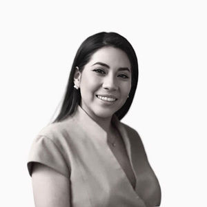 Meet your Posher, Laura valeria